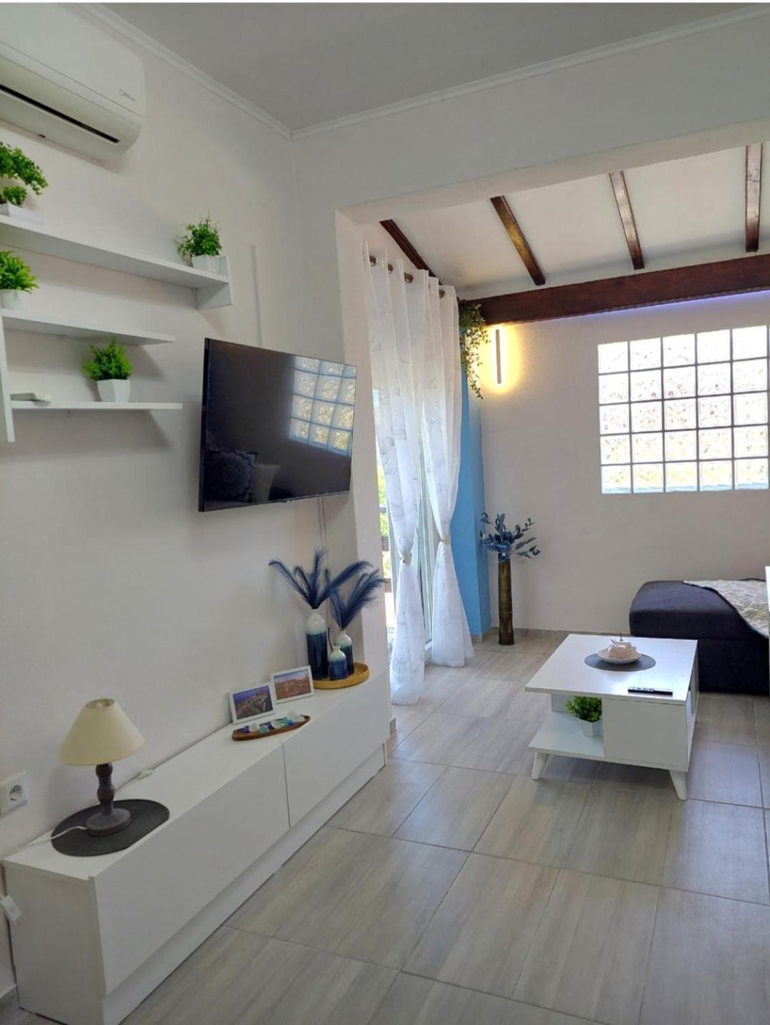 Thanos Guesthouse Corfu Agioi Deka  Extérieur photo