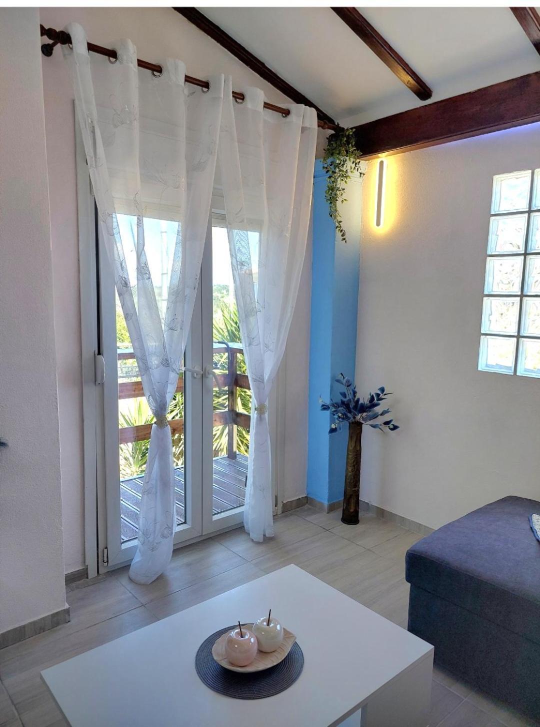 Thanos Guesthouse Corfu Agioi Deka  Extérieur photo