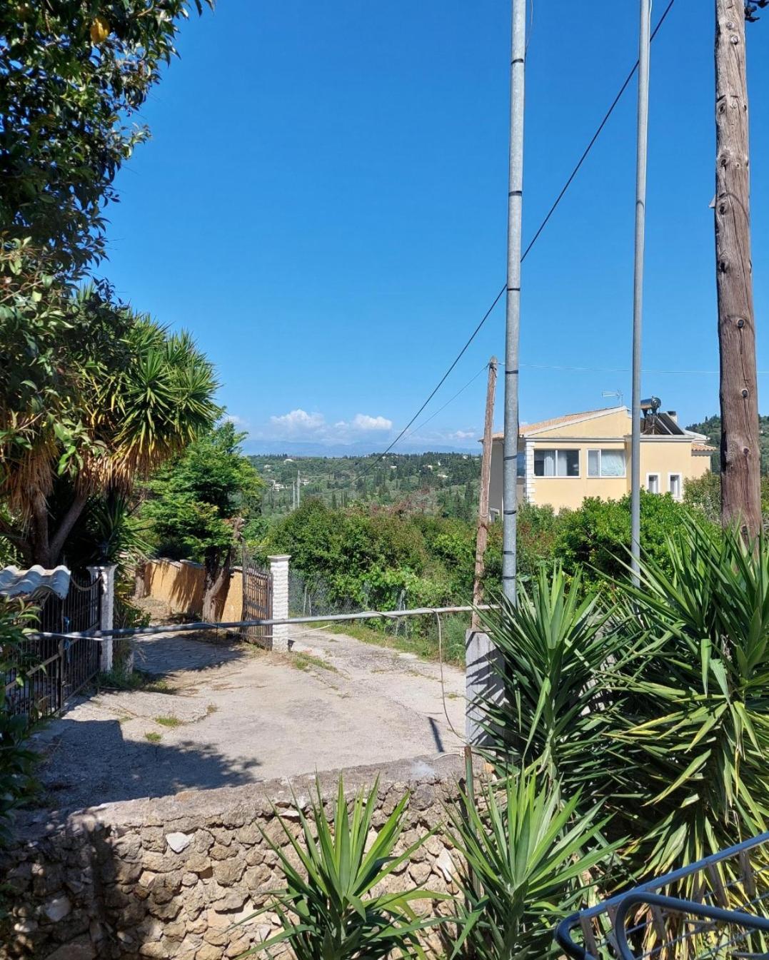 Thanos Guesthouse Corfu Agioi Deka  Extérieur photo